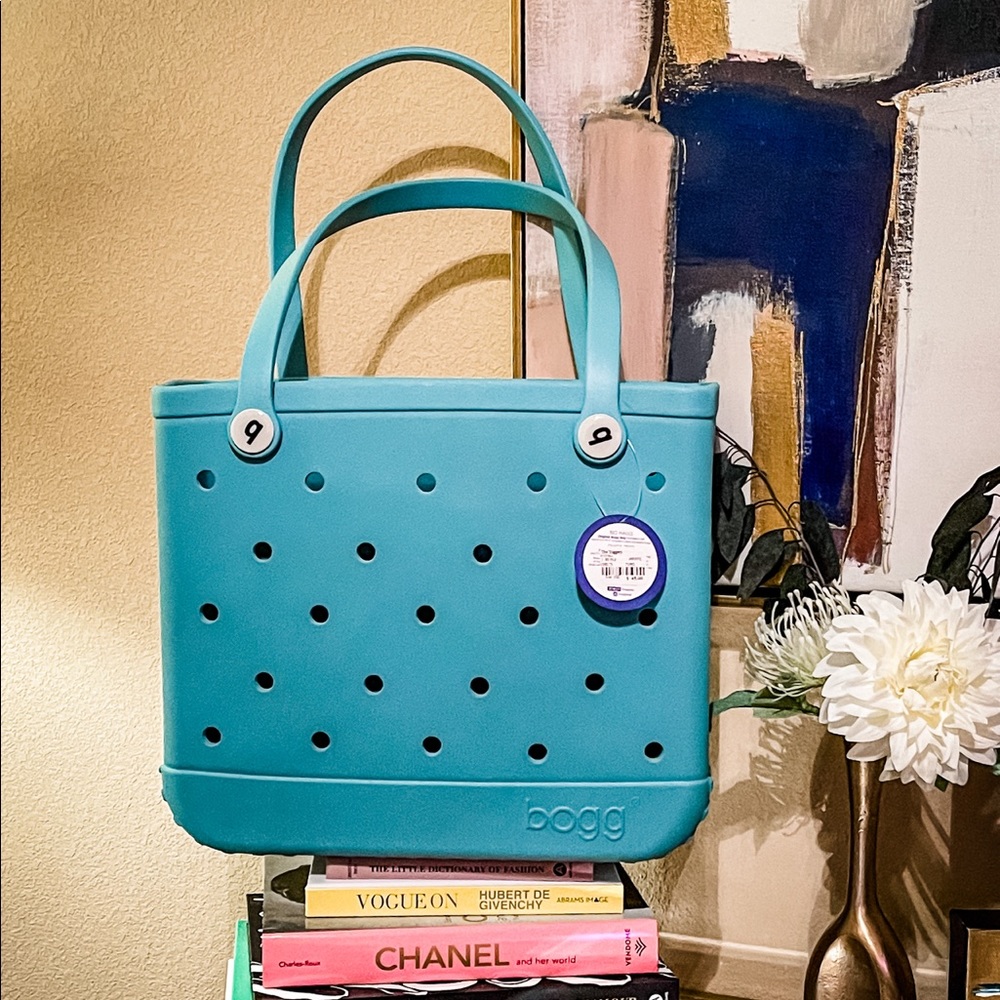NWT, original Bogg bag